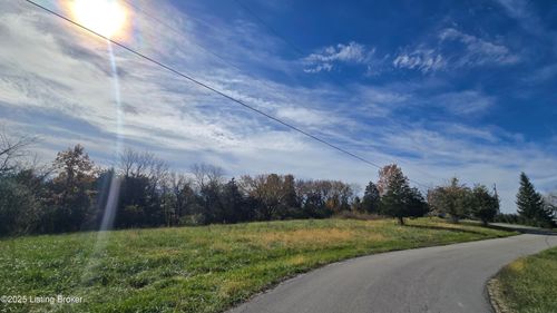 309 Lear Ln, Bedford, KY, 40006-8751 | Card Image