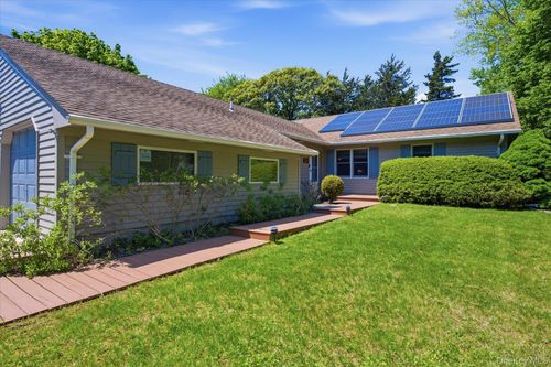 11 Mimosa Place, Shelter Island, NY, 11964 | Card Image