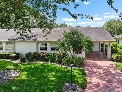 2109 Harleston Pl, SUN CITY CENTER, FL, 33573-6301 | Card Image