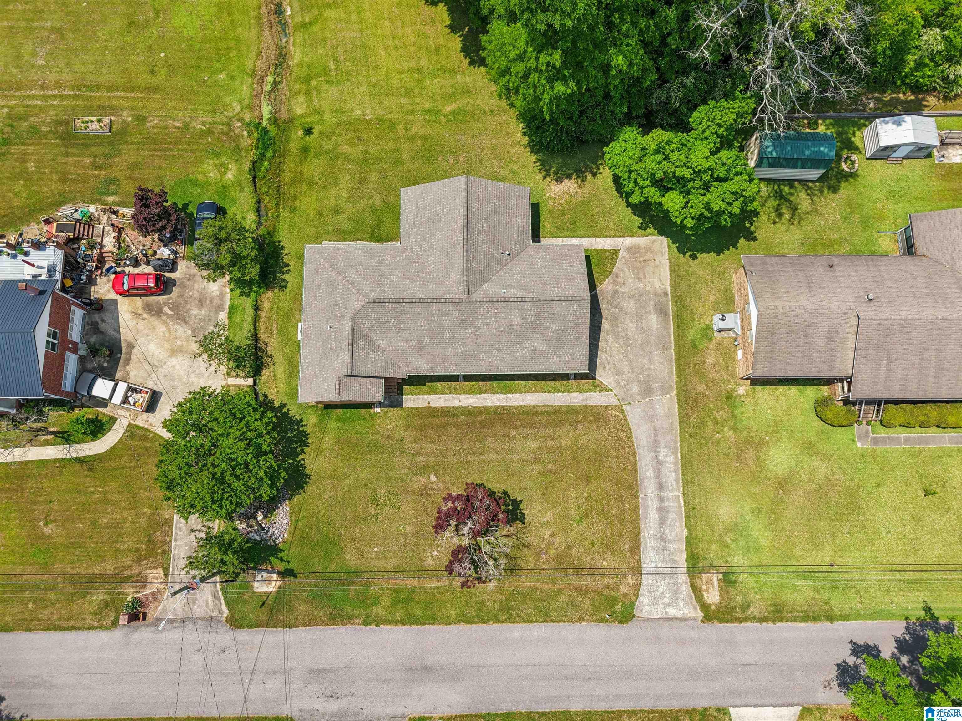 Residential in GARDENDALE 2