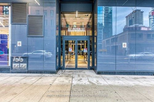 4210-87 Peter St, Toronto, ON, M5V0P1 | Card Image