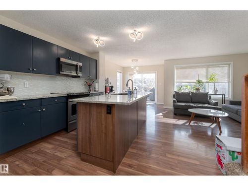 1019 177 St Sw, Edmonton, AB, T6W1Z9 | Card Image