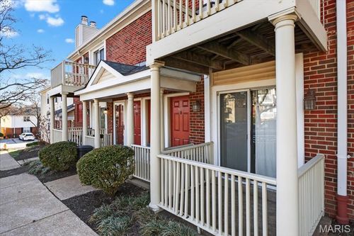 1457 Oriole Pl, Saint Louis, MO, 63144-1126 | Card Image