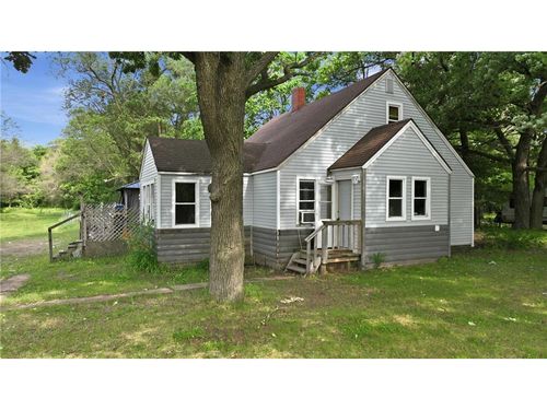 3202 120th St, CHIPPEWA FALLS, WI, 54729-6581 | Card Image