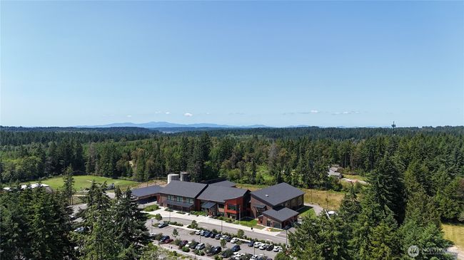 Evergreen Elementary school close by | Image 17