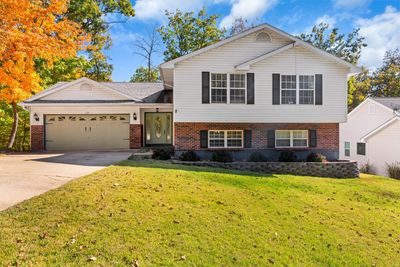 789 Village Green Drive, House other with 4 bedrooms, 3 bathrooms and null parking in Lake Sherwood MO | Image 1