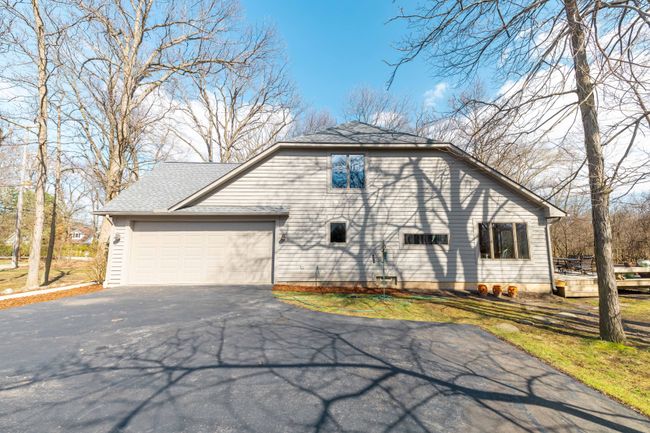 8555 Island Blvd, House other with 4 bedrooms, 3 bathrooms and null parking in Grosse Ile MI | Image 37