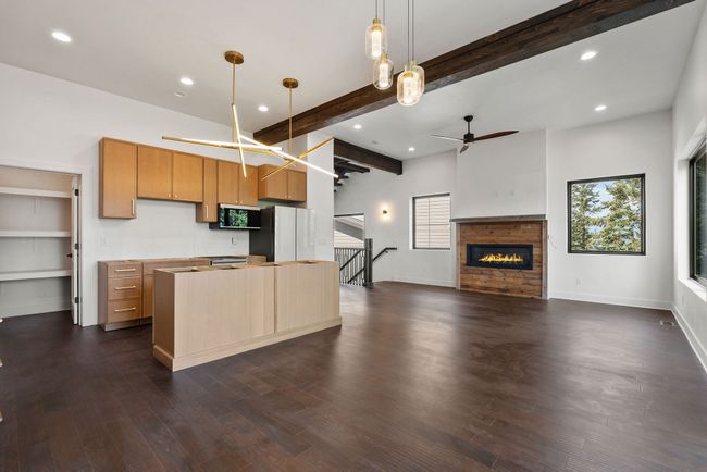 Kitchen | Image 10