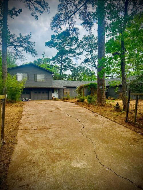 1556 County Road 2042, Hull, TX, 77564-5730 | Card Image