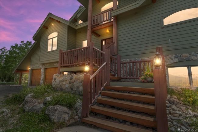 Twilight entrance | Image 4