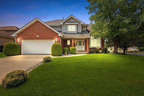 18528 Willow Ave, Country Club Hills, IL, 60478-5542 | Card Image