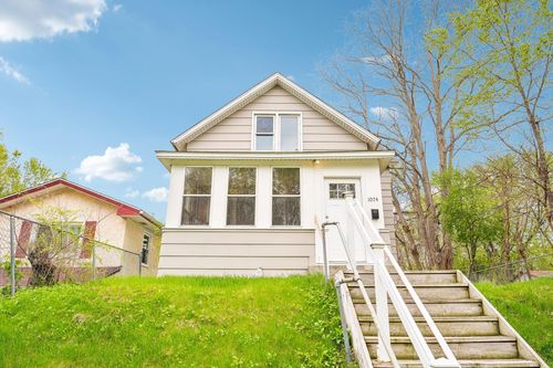 1074 Euclid St, Saint Paul, MN, 55106-5737 | Card Image