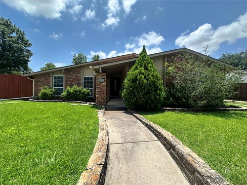 541 Shadowcrest Ln, Coppell, TX, 75019-5760 | Card Image