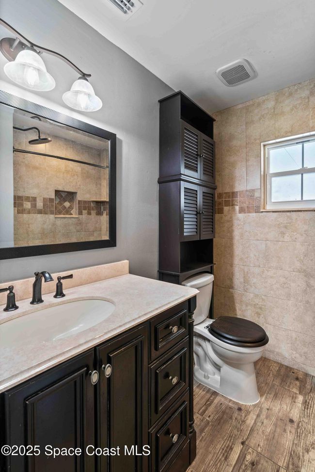 1641 Paragon Rd Se, House other with 3 bedrooms, 2 bathrooms and null parking in PALM BAY FL | Image 15