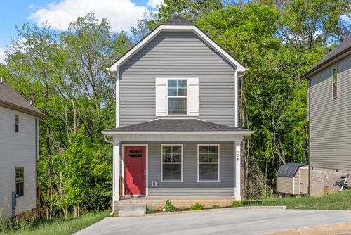 178 Oak St, Clarksville, TN, 37042-7102 | Card Image