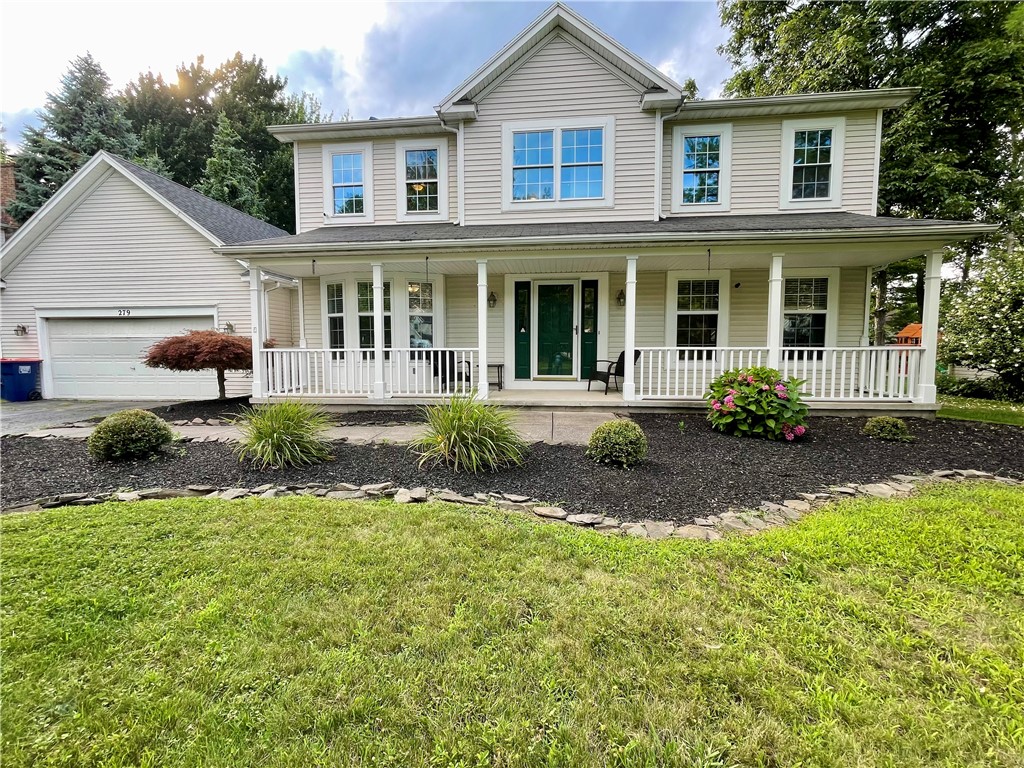 Macintosh Dr, Rochester, NY 14626