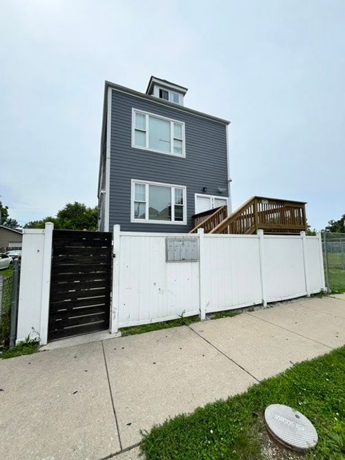 5148 Wolcott Ave, CHICAGO, IL, 60609-5653 | Card Image