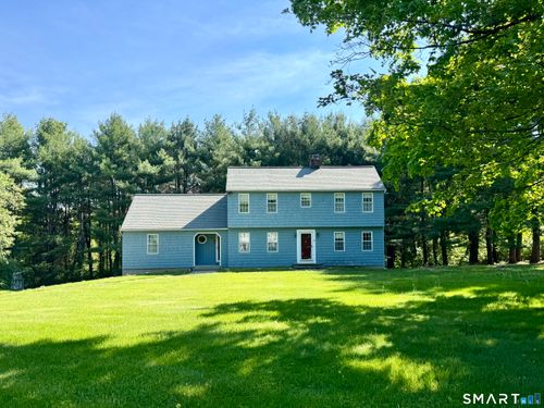 20 Brookwood Dr, Newtown, CT, 06470-1829 | Card Image