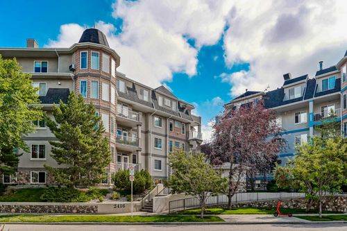 205-2416 Erlton St Sw, Calgary, AB, T2S3B7 | Card Image