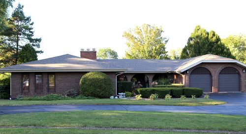 5 Lagoon Dr, Hawthorn Woods, IL, 60047-9062 | Card Image