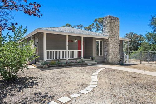 3165 Torreon Dr, Alpine, CA, 91901 | Card Image