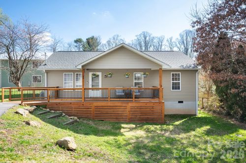 60 Huffman Rd, Asheville, NC, 28806-1347 | Card Image