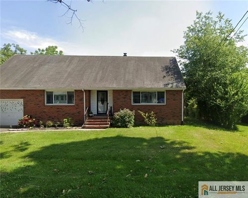 39 King Ave, Ewing, NJ, 08638-2119 | Card Image