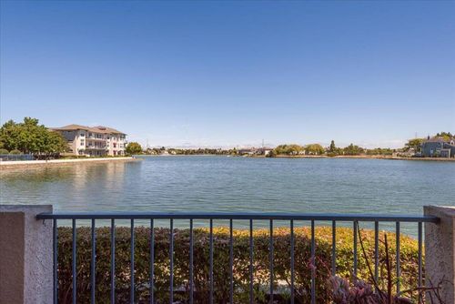 unit-106-1000 Davit Ln, Redwood City, CA, 94065-2218 | Card Image