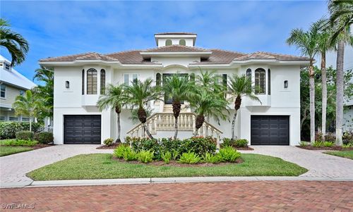 201 San Mateo Dr, BONITA SPRINGS, FL, 34134-8538 | Card Image