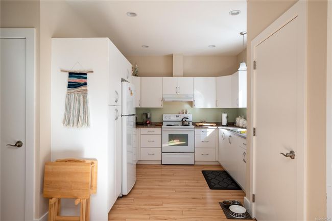 3022 Sarah Dr, House other with 5 bedrooms, 4 bathrooms and 5 parking in Sooke BC | Image 41