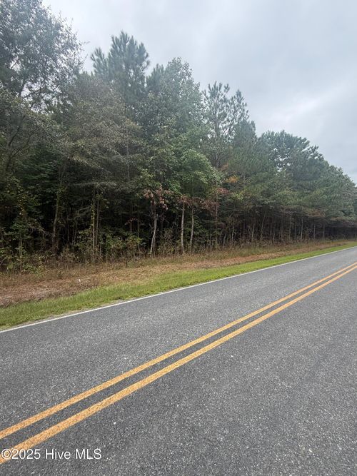 0300129-2 Tuggie Eure Rd, Eure, NC, 27935-9680 | Card Image