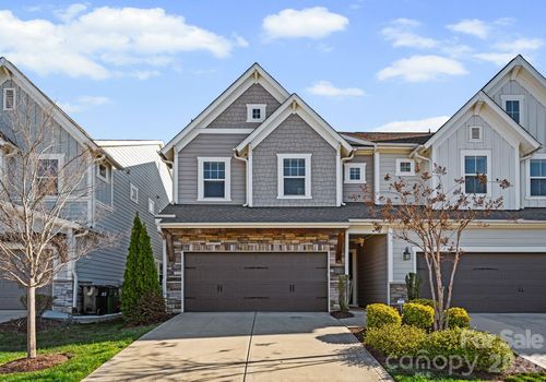 517 Belton St, Charlotte, NC, 28209-1834 | Card Image