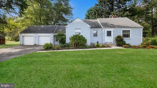 1016 Wilson Ave, GLEN MILLS, PA, 19342-9613 | Card Image