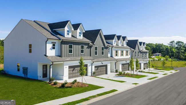 05 - 210 Sharon Way, Townhouse with 4 bedrooms, 3 bathrooms and 2 parking in Loganville GA | Image 4