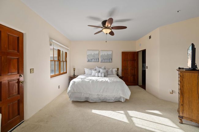 8420 Waters Rd-31 | Image 54