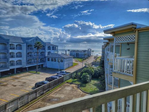 3326-6300 Seawall Blvd, Galveston, TX, 77551-2219 | Card Image