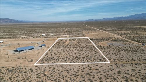 000 W Cielo Rd, Yucca, AZ, 86438 | Card Image