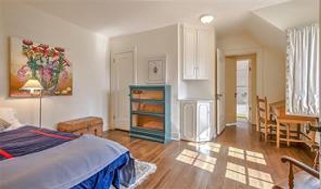 2722 Montcalm Cres Sw, House detached with 4 bedrooms, 2 bathrooms and 3 parking in Calgary AB | Image 36