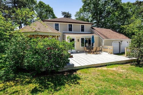 5 Whistler Ln, Dennis Port, MA, 02639-1028 | Card Image