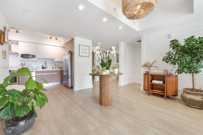 APT-3B - 120 Salamanca Ave, Condo with 2 bedrooms, 3 bathrooms and null parking in Coral Gables FL | Image 6