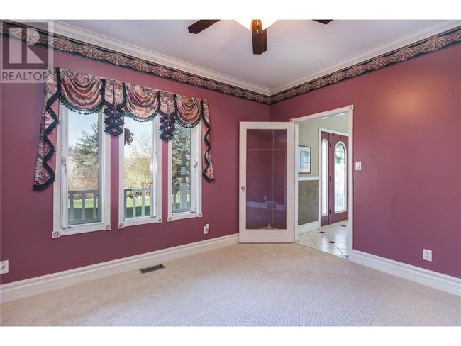 6655 Cosens Bay Rd, House other with 7 bedrooms, 5 bathrooms and 8 parking in Coldstream BC | Image 13