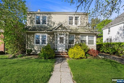 59 W Passaic St, Maywood, NJ, 07607-1248 | Card Image