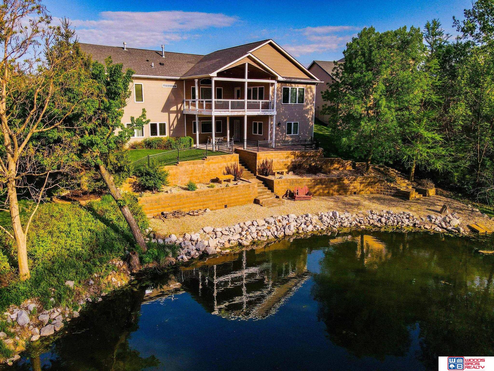 Exbury Rd, Lincoln, NE 68516