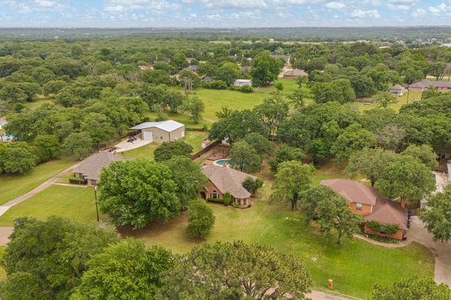 124 Bent Tree Trl, House other with 3 bedrooms, 2 bathrooms and null parking in Burleson TX | Image 29