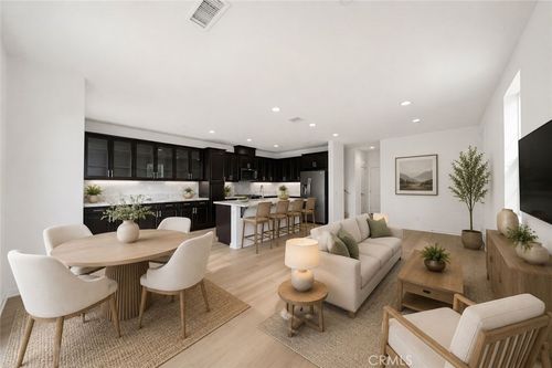 28637 Solana Ct, Valencia, CA, 91354-3098 | Card Image