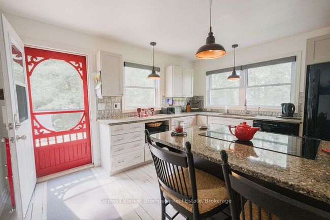 219 Hawthorne Dr, House other with 4 bedrooms, 3 bathrooms and 6 parking in South River ON | Image 13