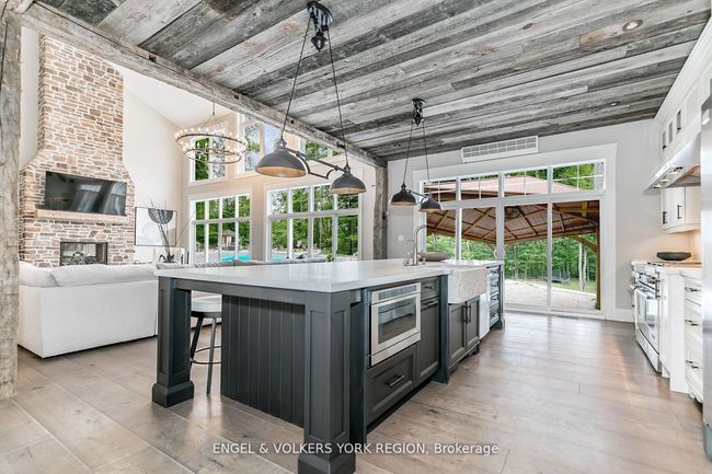 16 Heron Blvd, House other with 7 bedrooms, 6 bathrooms and 12 parking in Minesing ON | Image 15