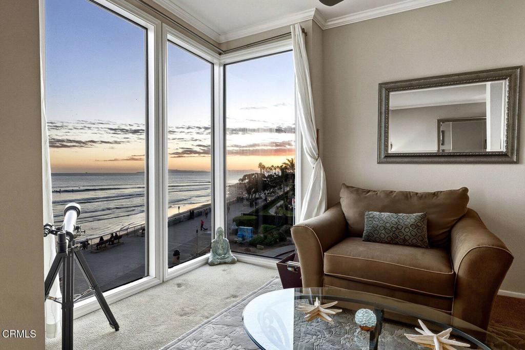 Residential in Ventura 3