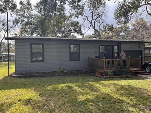 206 Camellia St, Lake Jackson, TX, 77566-5426 | Card Image