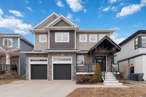 60 Amesbury Gate, Bedford, NS, B4B0R4 | Card Image